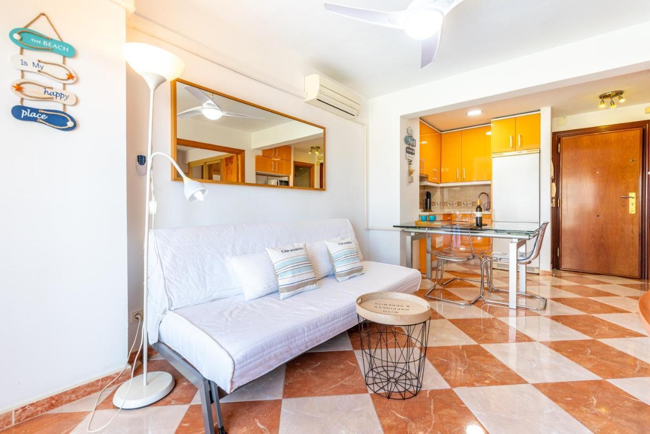 Sunny Seaside Apartment Arroyo De La Miel Exterior photo